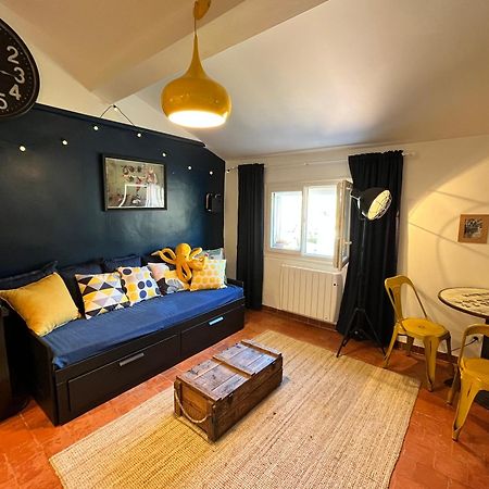 Cosy Provencal Apartment Belgentier Exterior photo